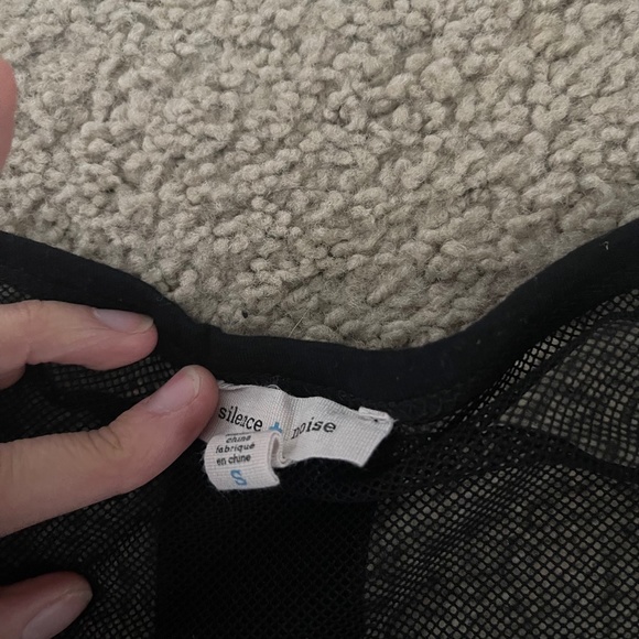 UO Mesh Cut Out T-Shirt - Picture 3 of 6